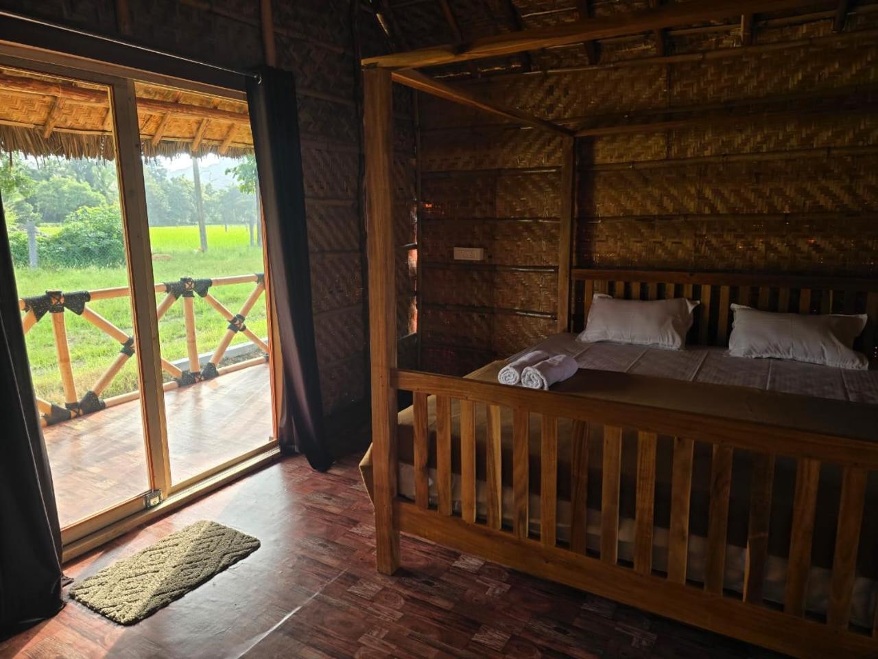Golden Chariot Resort Hampi Ngoại thất bức ảnh